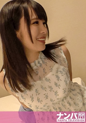 マジ軟派、初撮 1355 夜の繁華街が似合わない清楚系美少女を口説き落とした結果、積極的にご奉仕してくれるスケベ美少女だったチポコ舐め顔が超キャワイイ