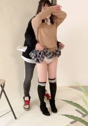 ガチ隠し撮りマジもんがお好きな方にお勧めw下着撮影の募集でやってきた学生さんに交渉して中出しできたwww