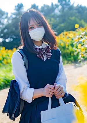 11/23まで限定【無修正】幼さの残る色白清楚なFcup美◯女女子◯生・・・慣れない手つきで男性器を挟み込み揺れる美巨乳を堪能しながらゴム無し膣内射精＆口内射精
