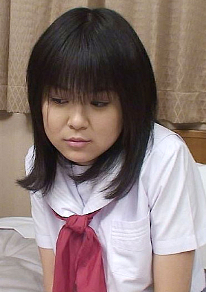 GiIRLS&BOUGA すっべすべ真正パイパン現役女子〇生がイってもやめない強烈ピストンで本気汁まみれでおもらししちゃうほど忘我しっぱなし - いちの