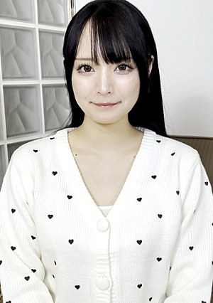 【無】透き通るような色白美巨乳容姿端麗美しいお顔立ちの美女☆生中出しプレスで欲しがりパイパンま〇こから溢れ出る精子