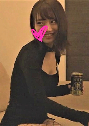 「中出し以外ありえなくない」飲んだらヤる欲望に忠実な理性ゼロのヤリマンなのにキスだけで濡れる超敏感体質いちゃいちゃベロちゅーで上も下も絡み合い中出ししなきゃ終われない生ハメSEX【完全顔出し】