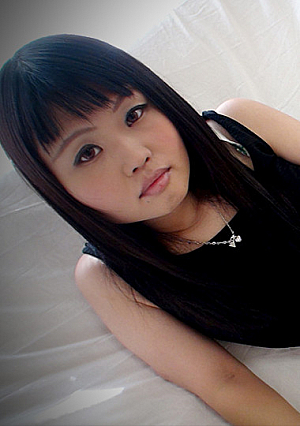 桂木 真穂 25歳
