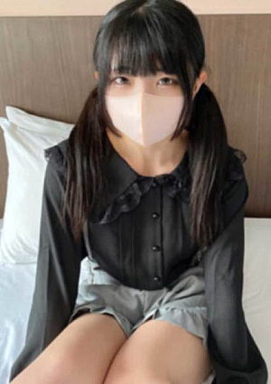 【#97】怯えた表情の小動物系女子を犯す背徳感が凄い童顔でスレンダー美乳な身体に生で挿れてぶっかけたらめっちゃ出た♡両想い♡