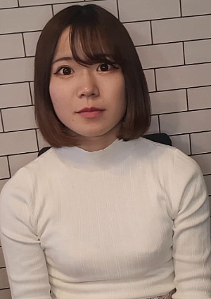 就活真っ只中の22歳女子大生　愛嬌としっかりした受け答えができるポテンシャル、スペ高の猫系美女のディープスロートで秒速フィニッシュ※レビュー特典は4K高画質