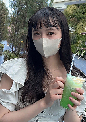 初撮影・顔出し3日間限定1980pt結婚を控えた巨乳Fcupの介護福祉士を婚約者に内緒で誘い出し人のものになってしまう前に2回連続生中出し