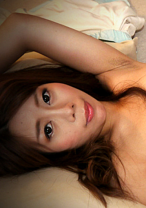 綿貫 芽衣子 22歳