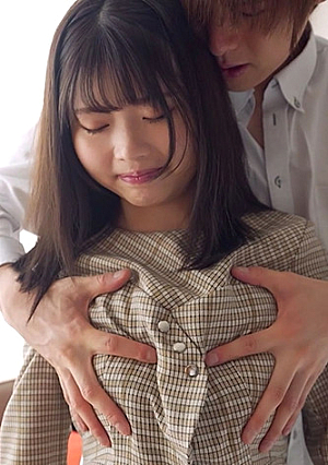 Ayame (19) S-Cute Raw creampie to too wet loli busty girl