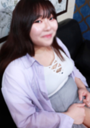 【無修正】ウブでむっちり女子大生がエッチな事がしてみたくて初AV電マで潮吹き絶頂のおマンコに中出し!
