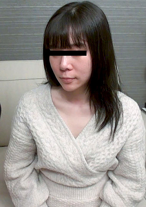 センズリ姿に欲情する若妻