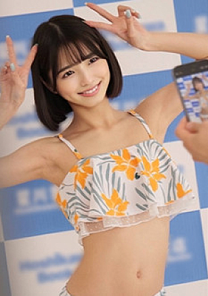 枕グラドルK