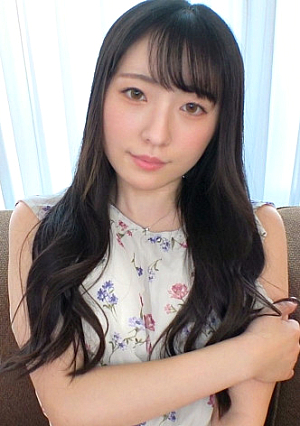 【清楚系】AV女優に憧れてAV出演を決めた蕎麦屋店員のお姉さんツルツルでキレイで汚れを知らなそうな清楚系おま◯こに容赦なく極太肉棒が挿入されていく…… ネットでAV応募→AV体験撮影 1952