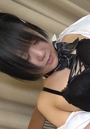 10代新入生彼氏いるけど人生初のゴムなし挿入に感度爆発「きもちいぃ..!!」「お願い…中に出して…!!」連呼し絶叫行為後はシャワーで濡れた髪のまま2回戦、連続中出し