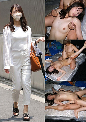 不機嫌なマン毛姉さん