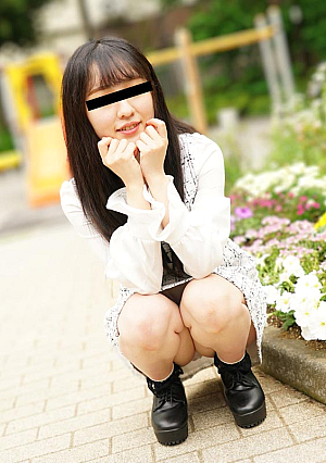 すっぴん素人 ～華奢な体をガンガン高速ピストン！～