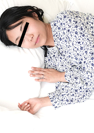 熟女のチングリ返しアナルペロペロ 井上美代