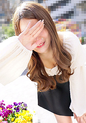 スタイル抜群!エロ過ぎるオネダリ上手な極上素人娘