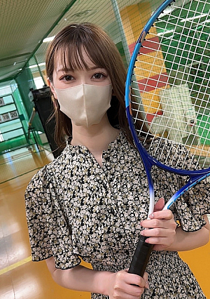 初撮影・顔出し3日間限定歯科医院受付の抜群のプロポーションときめ細かい美肌を兼ね揃えた癒しのスレンダー美女院内では微塵にも見せないもう一つの顔は快楽に貪欲な変態女だった・・・