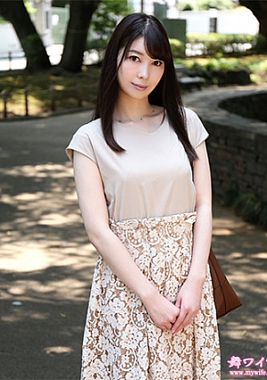 黒木芽衣 1