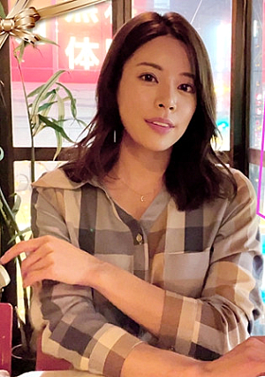 るいちゃん(27) 素人ホイホイ・えろきゅん・素人・お姉さん・色白・スレンダー・くびれ・巨乳・M女・コスプレ・ハメ撮り