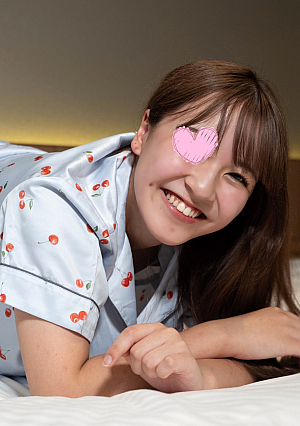 【パジャマ★モナシ】***snon*qyzj パジャマdeおじゃま♥推し活が止まらない♥性格が明るい、笑顔がめっちゃカワイイ愛ちゃん19歳♥自然陰毛にガチな素人ちゃんの反応がたまらない♥