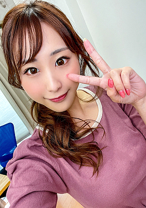 980円：個撮）♥色気♥美容部員23歳ふわふわHcup美乳清楚系お姉さん　パンパンに張った亀頭をじっくりねっとり責めら大量スプラッシュ素人「え服にかけないでき