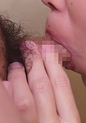 Amateur FILE 9 personal shooting uncensored High quality bonus ant A married woman with glasses who alternately inserts and removes between her pussy and mouth