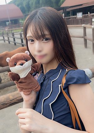 Face-to-face limited to 3 days only I never thought Id be able to meet her again Since her days in school uniform she has grown not only in her beautiful F-cup breasts but also in her beauty and beautiful white body Her expression full of agony is the most beautiful