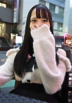 Sparkling Big Breasts RoAngel Pure white Momorin a second year college student has the secret side of her cute smile
