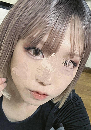 [Facial appearance & special edition review bonus included] **pnxyossz* Vance fucks a super slender cute working girl who can't pay her back and cums inside her clothes.