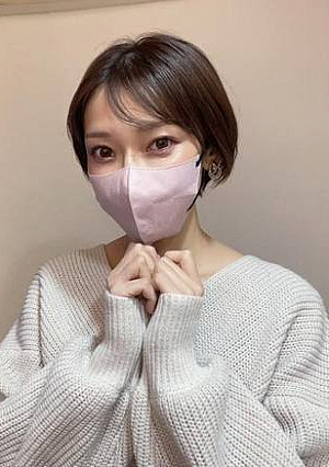 【顔が抜けすぎる絶品妻】 スレンダー巨乳が激シコで大興奮 旦那さんレスになってくれてありがとう【すみれ(32)】【レビュー特典あり】