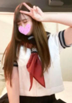 【18歳学生・無修正】キラキラの制服姿とストレートロングの美髪が麗しいアイドル並みに笑顔が眩しい学生と・・・夢のイチャラブ生ハメ中出しセックスしちゃいました!!