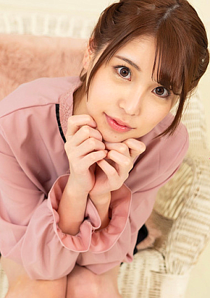 敏感ちっぱい美女を深掘り！