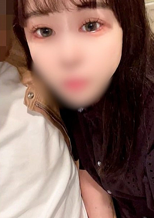 【手コキ】美しい瞳のハーフ美女に上目遣いで隠語を言わせ大興奮「いっちゃうの..?ザーメンいっぱいぶちまけてね♡♡」