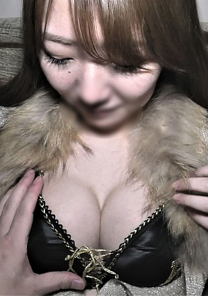 ≪Uncensored≫〈G Breasts Gravure Big Breasts Erotic BODY〉 Vagina Kyun Juice Slimy Mashimashi Massive Creampie Fellatio Handjob Total 3 Shots