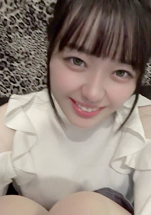 [Facial sample included] “Former popular idol, absolute center” makes a shocking appearance on FC2 with her true face fully exposed
