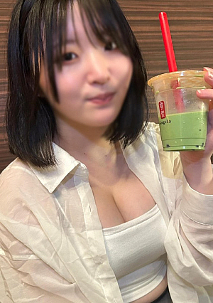 [Facial appearance] Reunited with big-breasted in-girlfriend Ai-chan! She doesn't seem to be interested in such things, but when she gets comfortable, she suddenly turns into a sexy face.