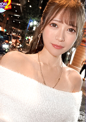 【オフショルから華奢な身体がチラリ…カワイイ系とキレイ系のイイとこ取りナチュラルあざといスレンダー美女】まんまと引っ掛かりたくなる思わせぶりな態度にチポのトキメキが抑えられない…ッほぼ前戯の濃厚路チューで受け入れ準備万端→ドアを隔てた人の気配も興奮材料声を我慢してもマコのクチュ音は誤魔化せない…→人生初の立ちションにガチ照れ羞恥プレイ【あまちゅあハメREC＃あーちゃん＃インテリアショップ店員】