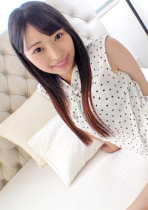 【内定おめでとう】【清楚系で照れ屋な乙女】就職する前にずっと憧れだったAVに出たいと応募してきた黒髪美少女の上目遣いフェラは必見 【初撮り】ネットでAV応募→AV体験撮影 2103