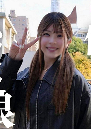 [First shot] [Face showing] A lively and naughty 19-year-old with a slender body that doesn't disappoint, and a bewitching face that is still in the process of developing. Creampie with a big dick.