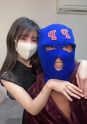 【オタクと繋がりすぎ】 超超淫乱な潮吹きアイドル スレンダーな身体で絶頂と潮を連射【めい(22)】