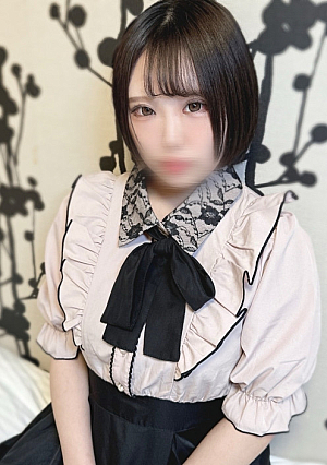 フェラ顔めっちゃ可愛い【無】【アナル舐め・中出し】あ〇ちゃん似のＦカップ美乳にアナルを舐めてもらったお礼に首〆め、陵〇プレイ後に中出し※特典あり