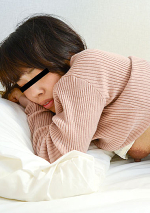 短時間で稼げる高額羞恥アルバイトに目がくらんだ素人娘
