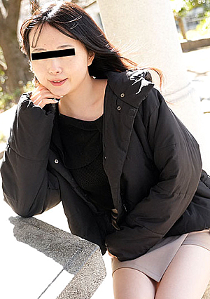 デビュー前のAV面接でしれっと即ハメされた素人娘