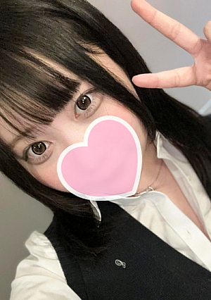 期間限定価格【無】色白美肌のみくりちゃんとお楽しみデート着せたままバックで中出しとベッドでハメ撮り中出しの二本立て特典動画あり