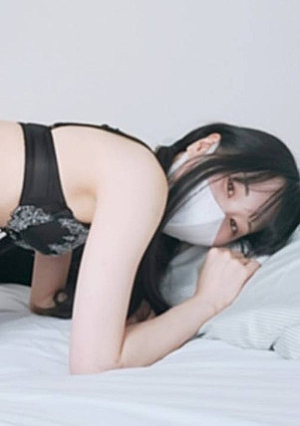 【無修正・完全素人】１９歳経験人数１人ちっぱいのリ系地下アイドルは歌も踊りもＨなことにも一生懸命うぶいキツマンに極太マラをねじ込まれ未開発ボディくねらせてカワイイ声で喘いじゃう♡