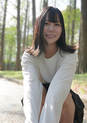 3日間70%OFF【顔出し】【エロい女】 SEXが好きで好きで仕方ないカメラ越しに映った自分に興奮する変態女プライベートの様な本気SEXでいきなり中出しその後はお掃除フェラ