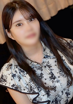 【無】ブルンブルンのGカップ色白巨乳美女飲食店で働いているとは思えないほどのドスケベ美女に豪快中出しハメ撮りSEX※特典高画質