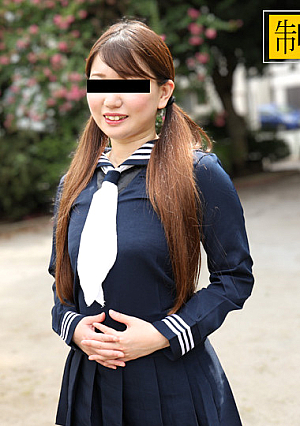 制服時代 ～制服がよく似合うむっちり美巨乳ガール～