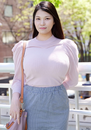 処女 身長175cmB115W75H121 カイリさん①